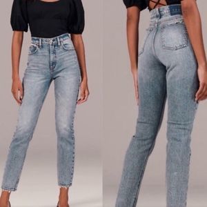 Abercrombie & Fitch the mom high rise jeans